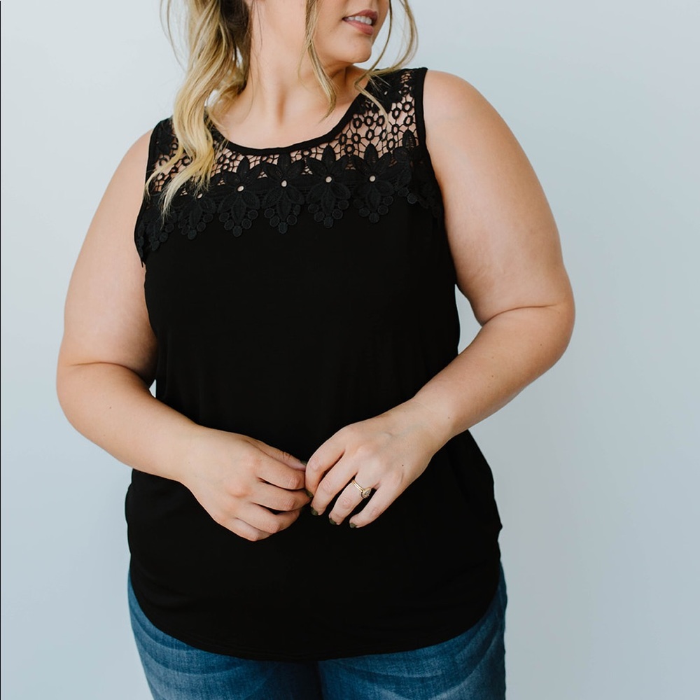 Lace & Shoulders Above the Rest Top in Black - Picture 6 of 12